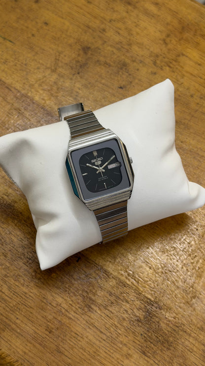 Pre Owned Vintage Seiko 5 Automatic
