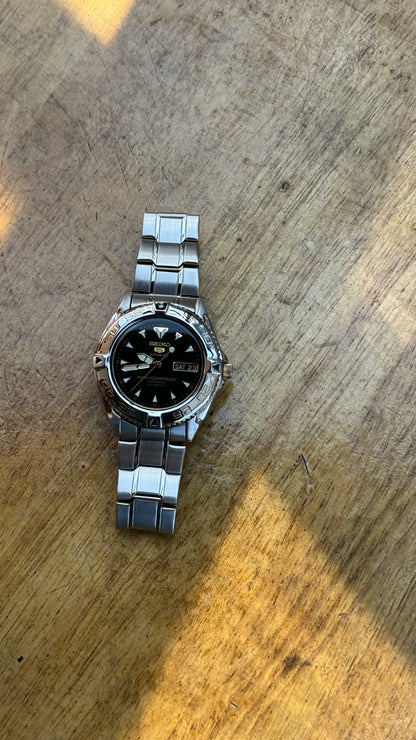 Pre Owned Seiko 5 Sports Automatic