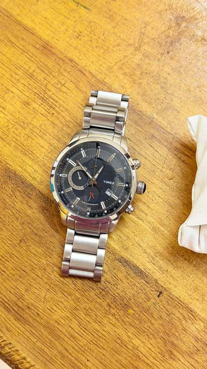 Pre Owned Timex Chronograph Watch