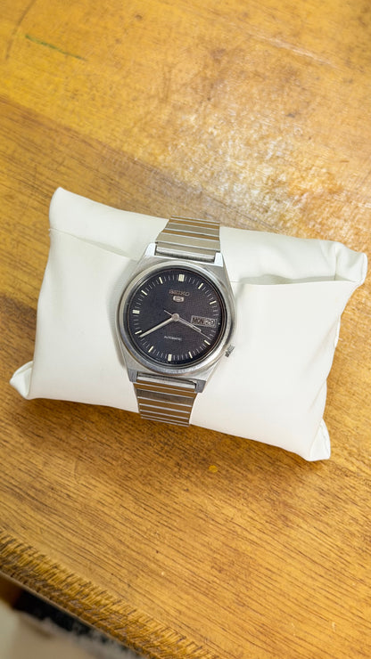 Pre Owned Vintage Seiko Watch