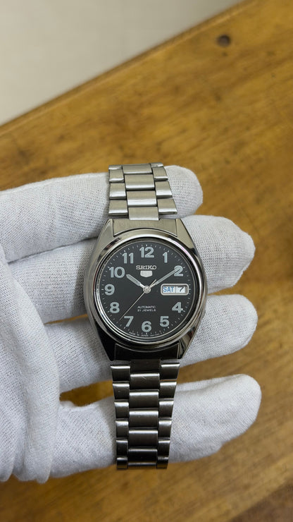 Preowned Vintage Seiko 5 Automatic