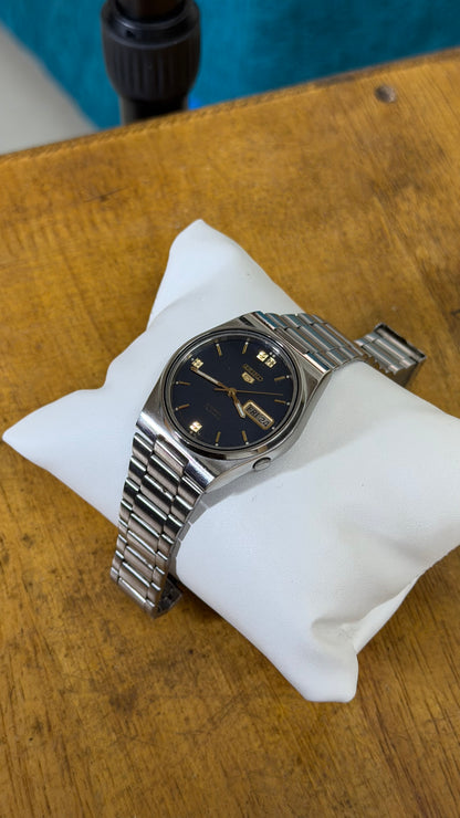 Pre Owned Vintage Seiko 5 Automatic