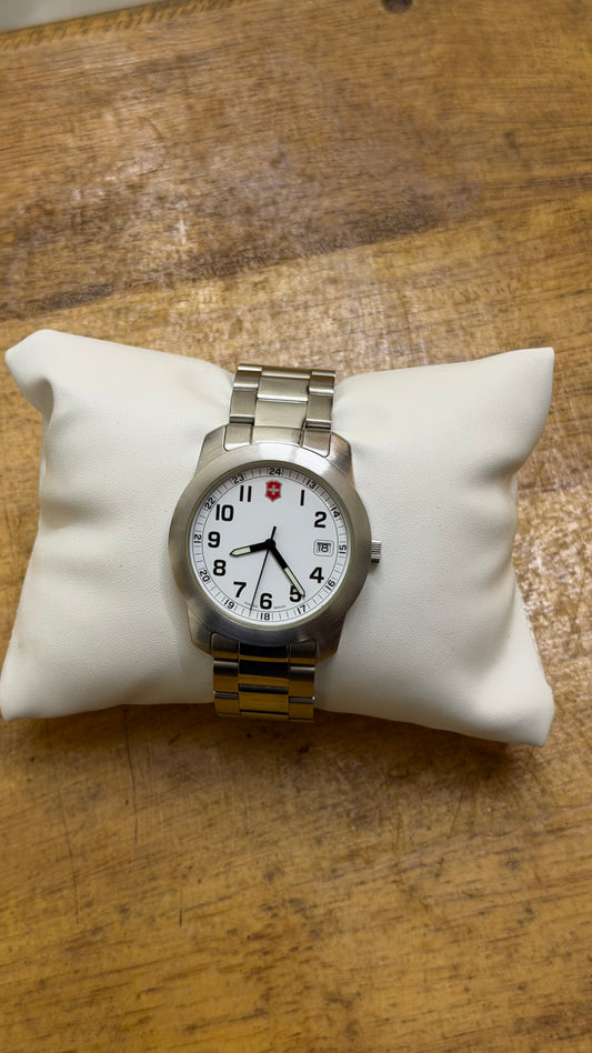 Pre Owned Swiss Military Victorinox Officer’s Field Watch