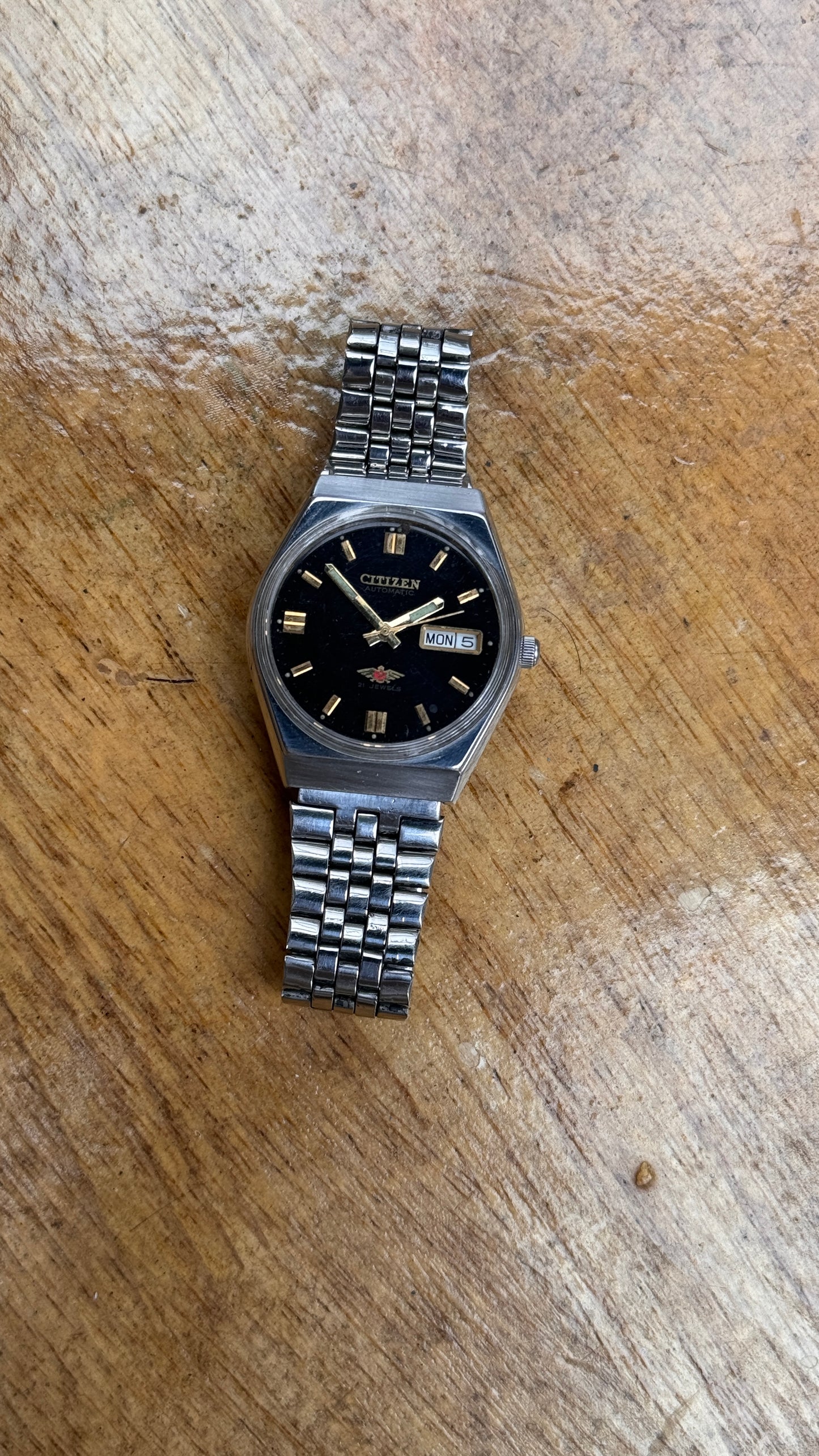 Pre Owned vintage Citizen Automatic (1980s)