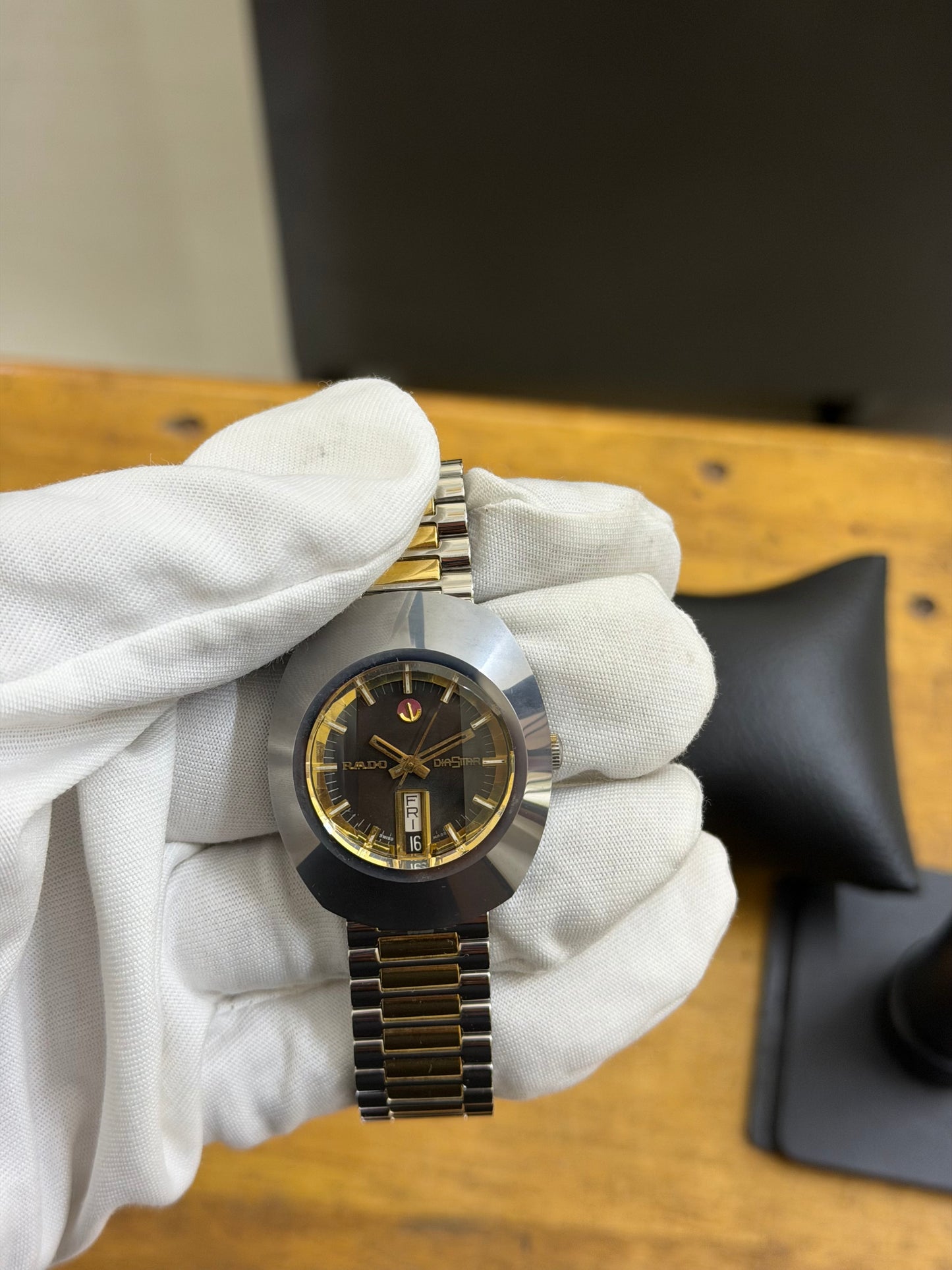 Pre Owned Vintage Rado Diaster