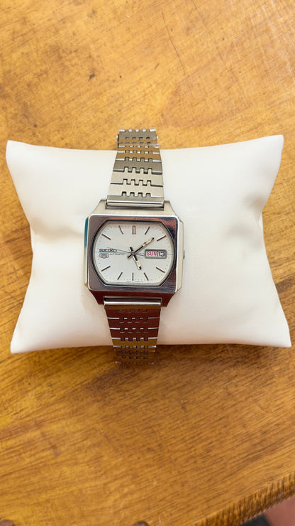 Pre Owned Vintage Seiko 5 Automatic - 1970s