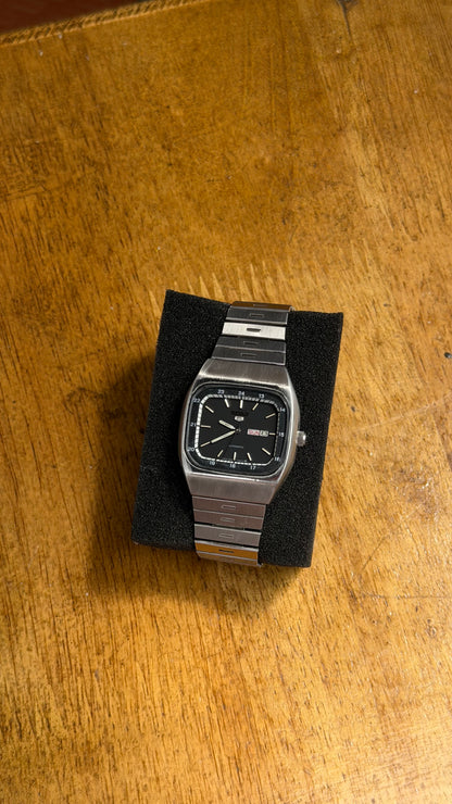 Pre Owned Vintage Seiko 5 Automatic