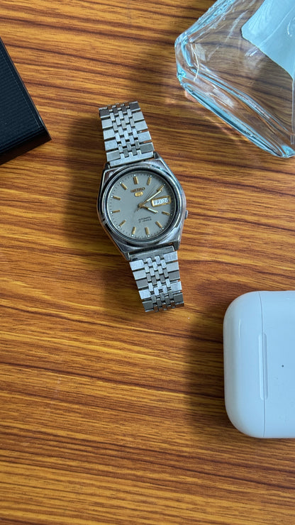 Pre Owned Vintage Seiko 5 Automatic