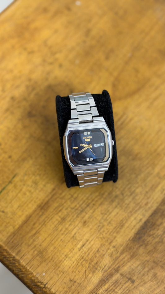 Pre Owned Vintage Seiko 5 Automatic