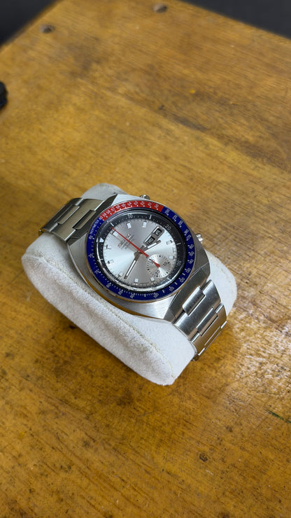 Pre Owned Vintage Seiko Automatic Chronograph Silver Pogue  (Super Rare & Well Preserved)