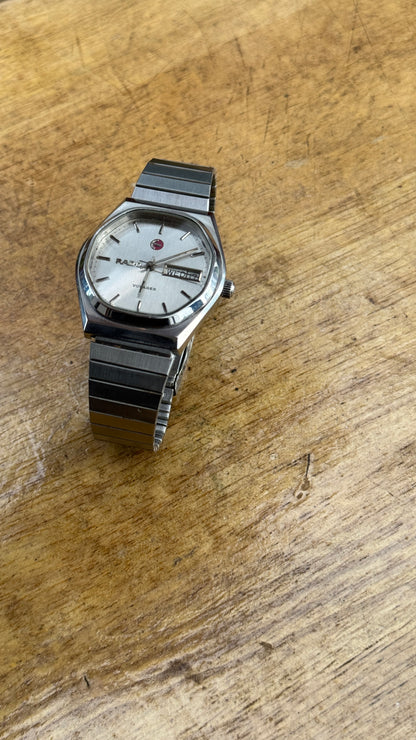 Pre Owned Vintage Rado Voyager