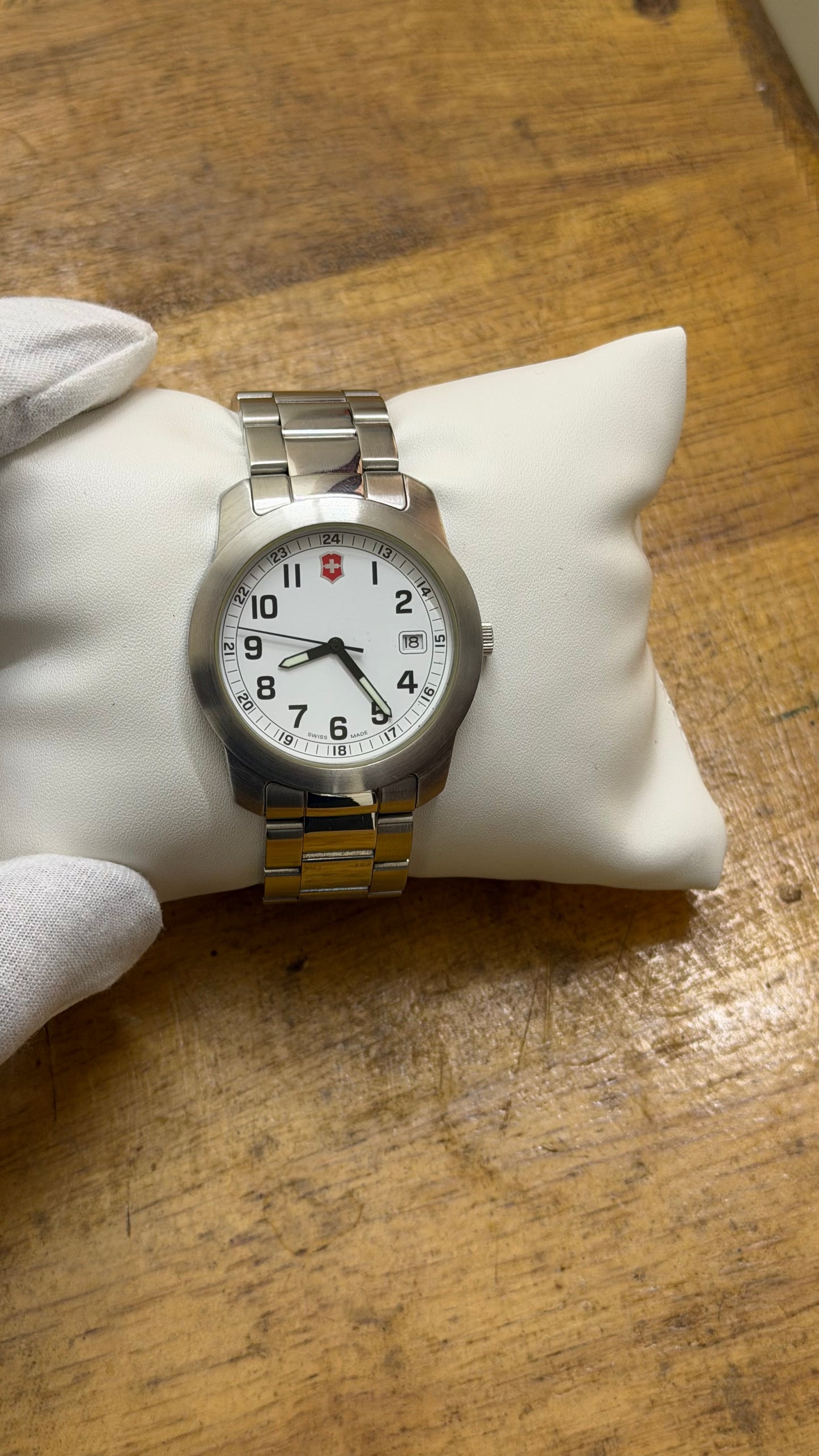 Pre Owned Swiss Military Victorinox Officer’s Field Watch