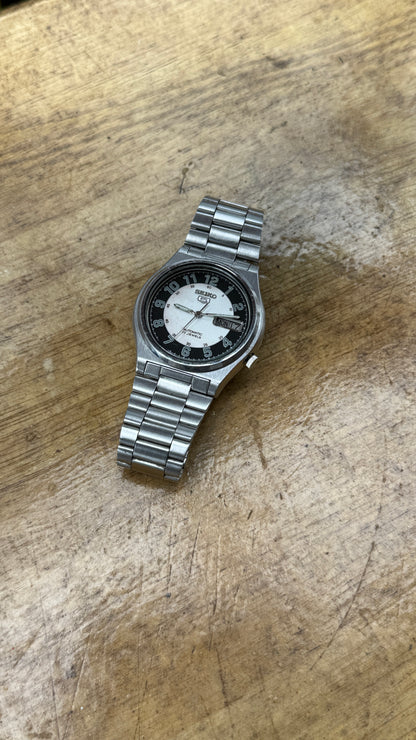 Preowned Vintage Seiko 5 Automatic