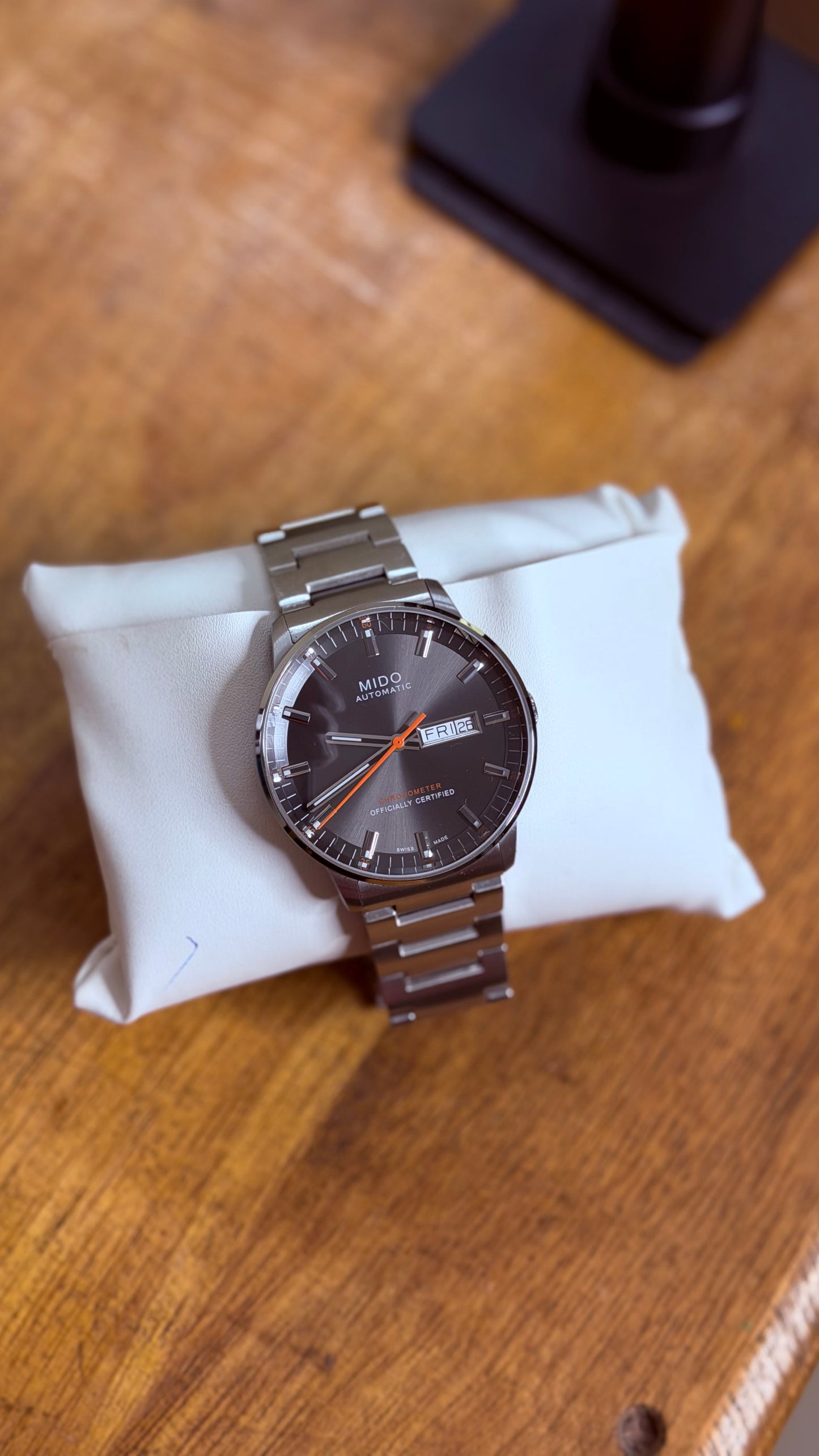 Pre Owned Mido Commander - Automatic