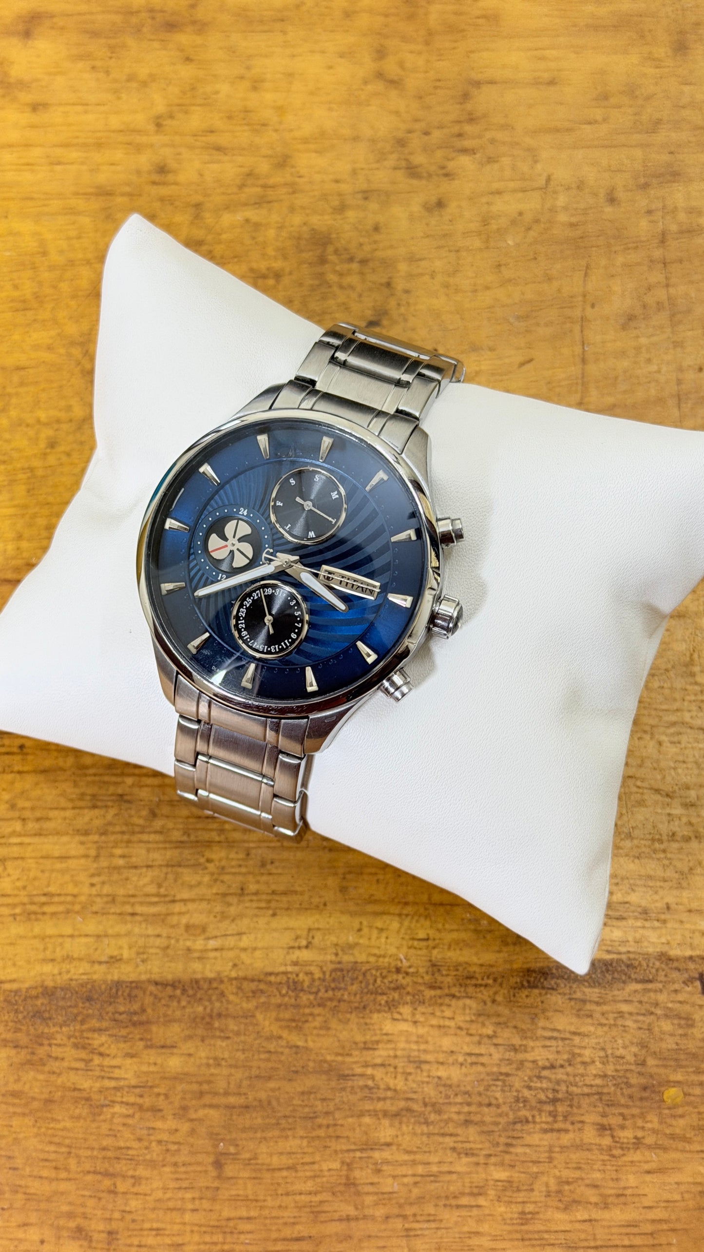 Pre Owned Titan Multi Function Watch