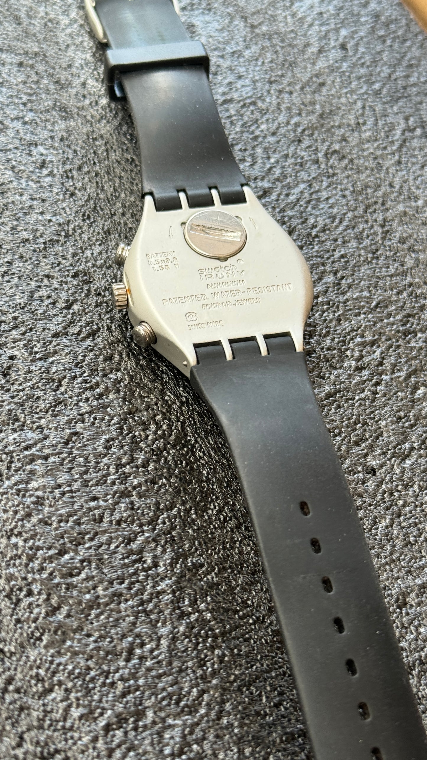 Pre Owned Swatch Irony