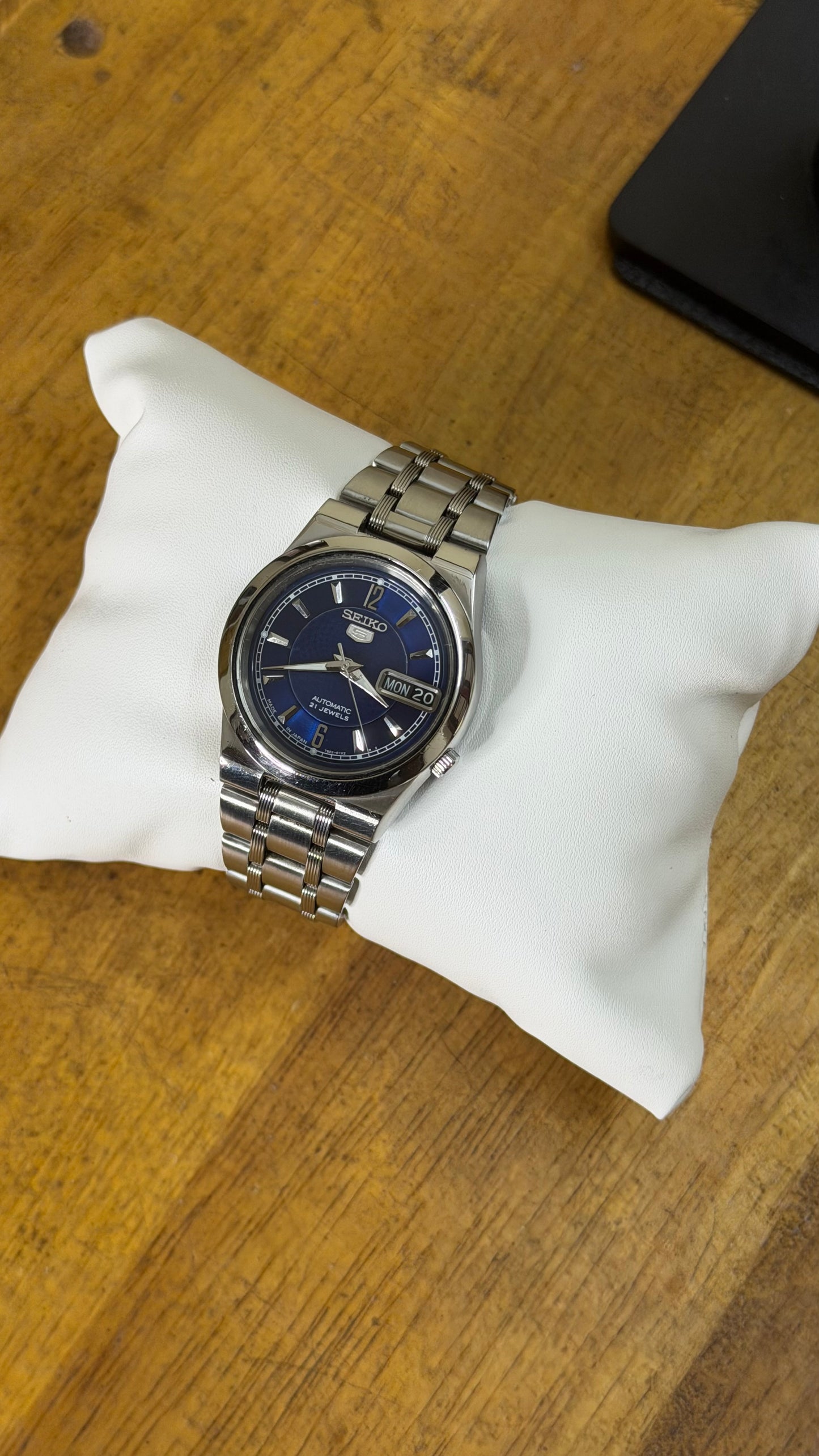 Preowned Seiko 5 Automatic (Unisex)
