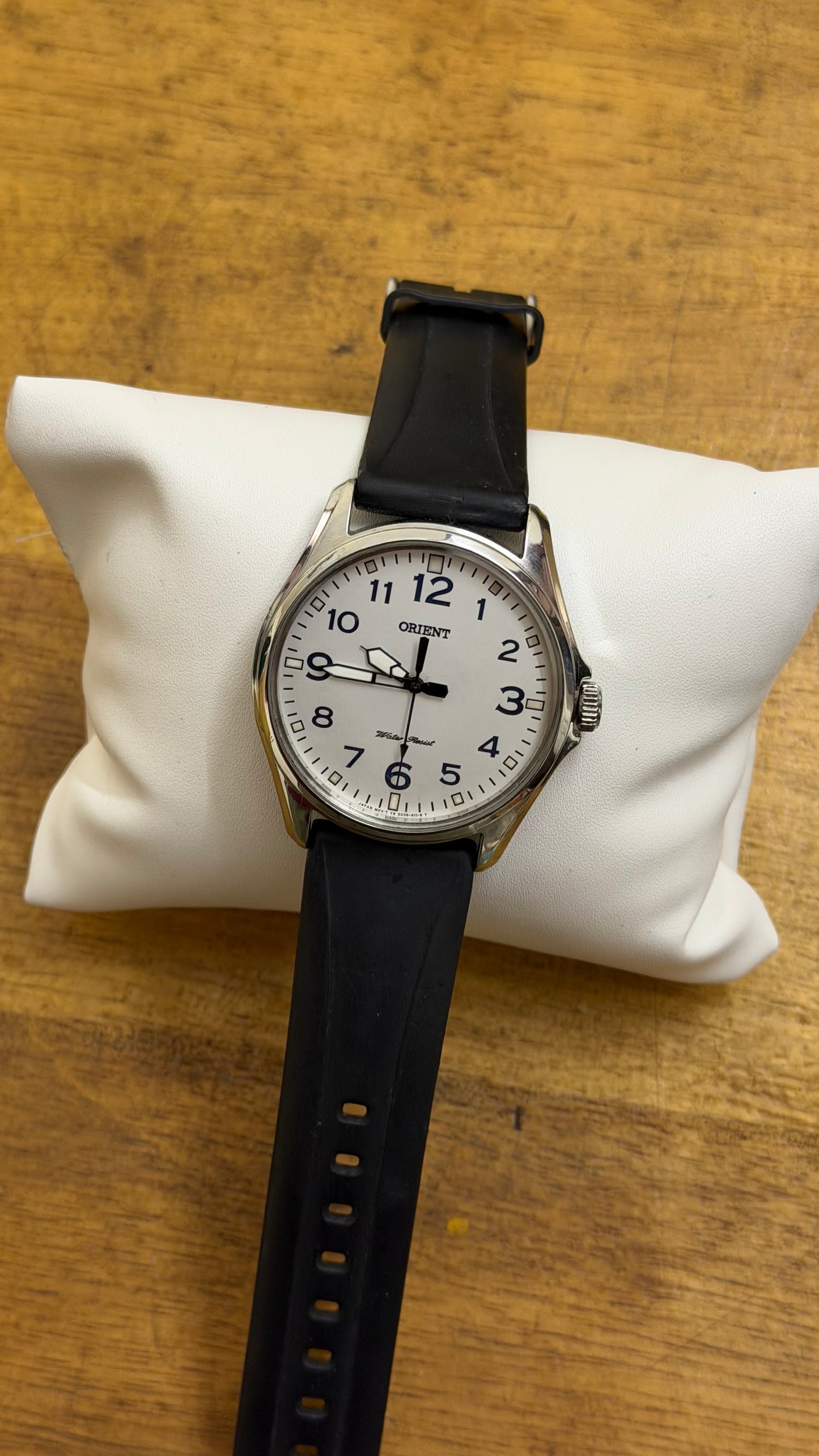 Pre Owned Orient Quartz  Watch