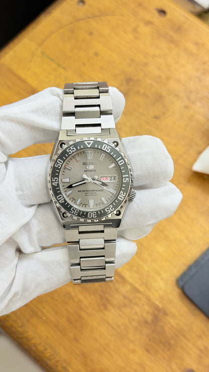 Pre Owned Seiko 5 Sports Automatic