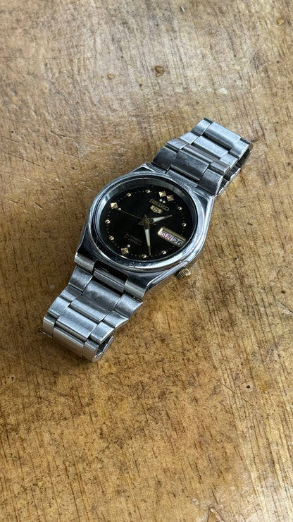 Preowned Vintage Seiko 5 Automatic