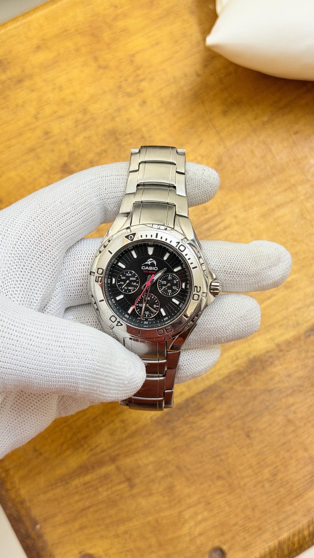 Pre Owned Casio MDV 301D