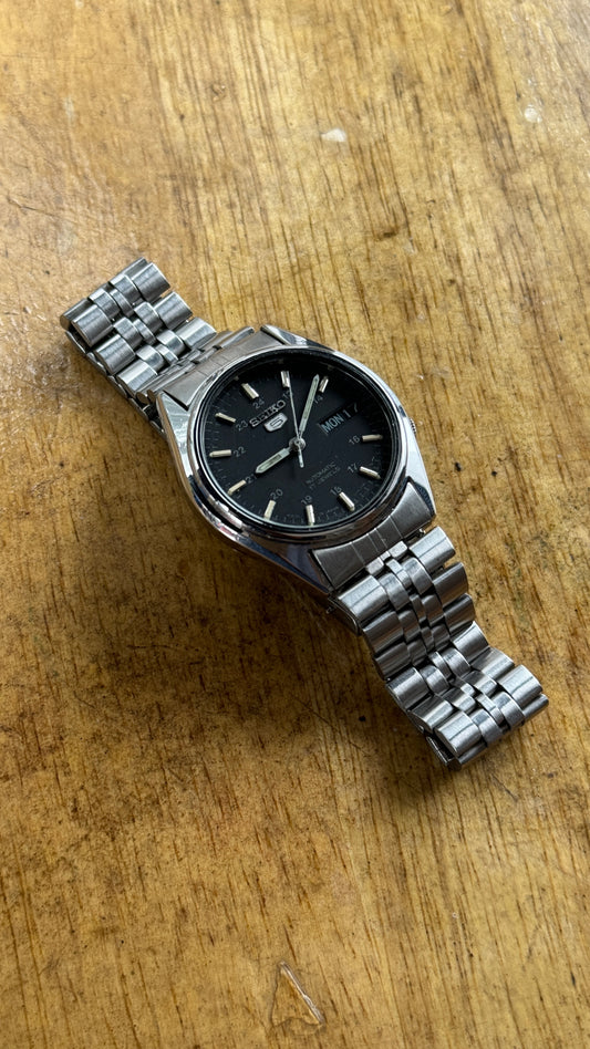 Pre Owned Vintage Seiko 5 Automatic