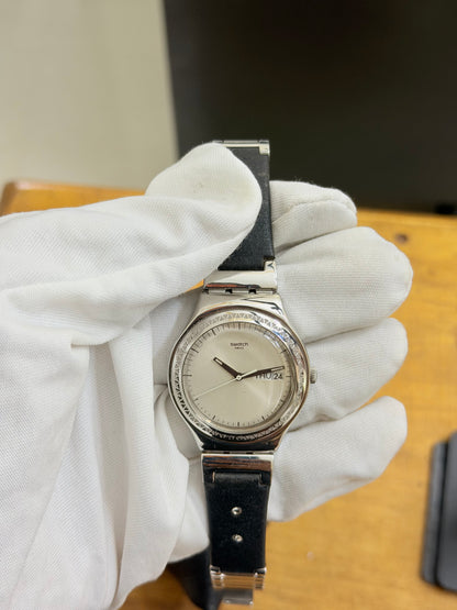 Pre Owned Swatch Unisex Watch