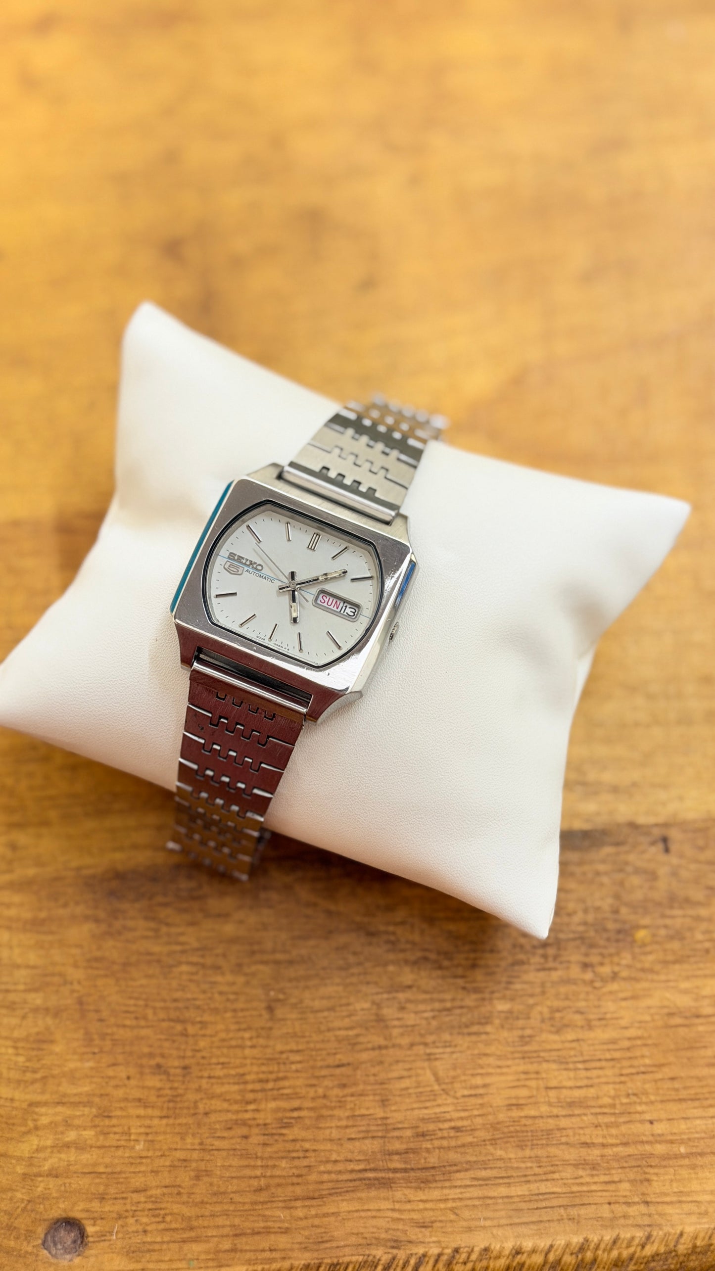 Pre Owned Vintage Seiko 5 Automatic - 1970s