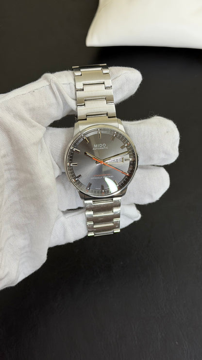 Pre Owned Mido Commander - Automatic