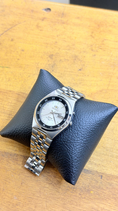 Pre Owned Vintage Orient 3 Star Crystal - Automatic
