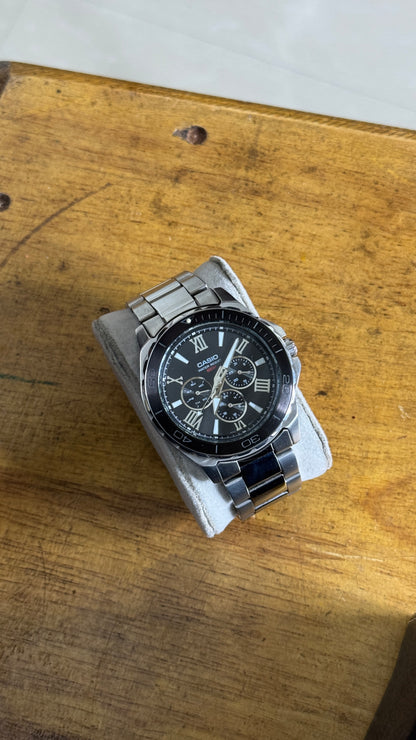 Pre Owned Casio Quartz Watch