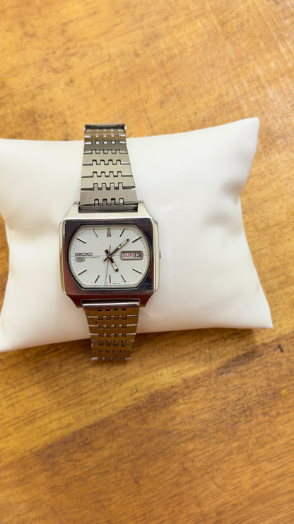 Pre Owned Vintage Seiko 5 Automatic - 1970s