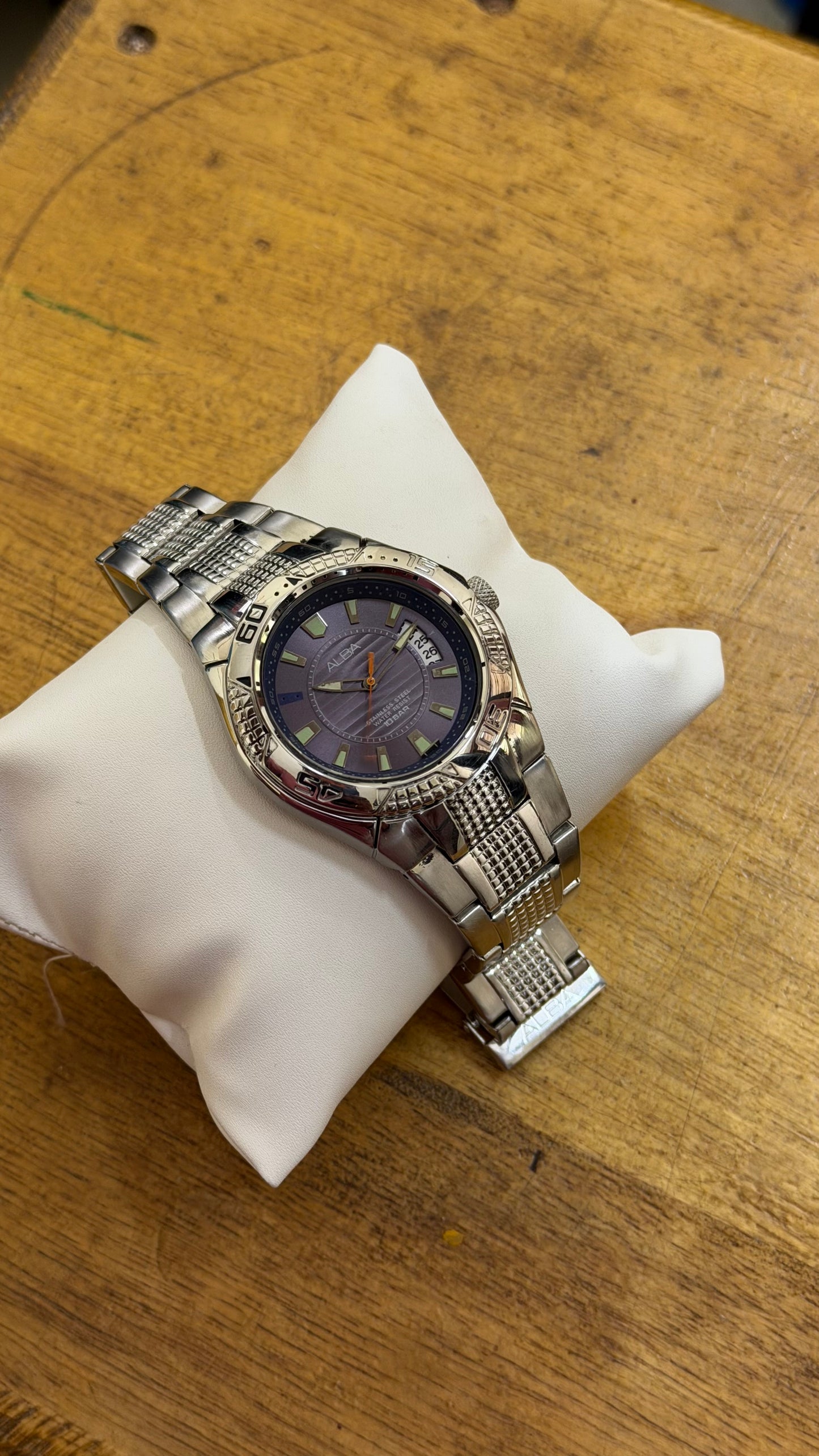 PreOwned Alba Quartz Watch