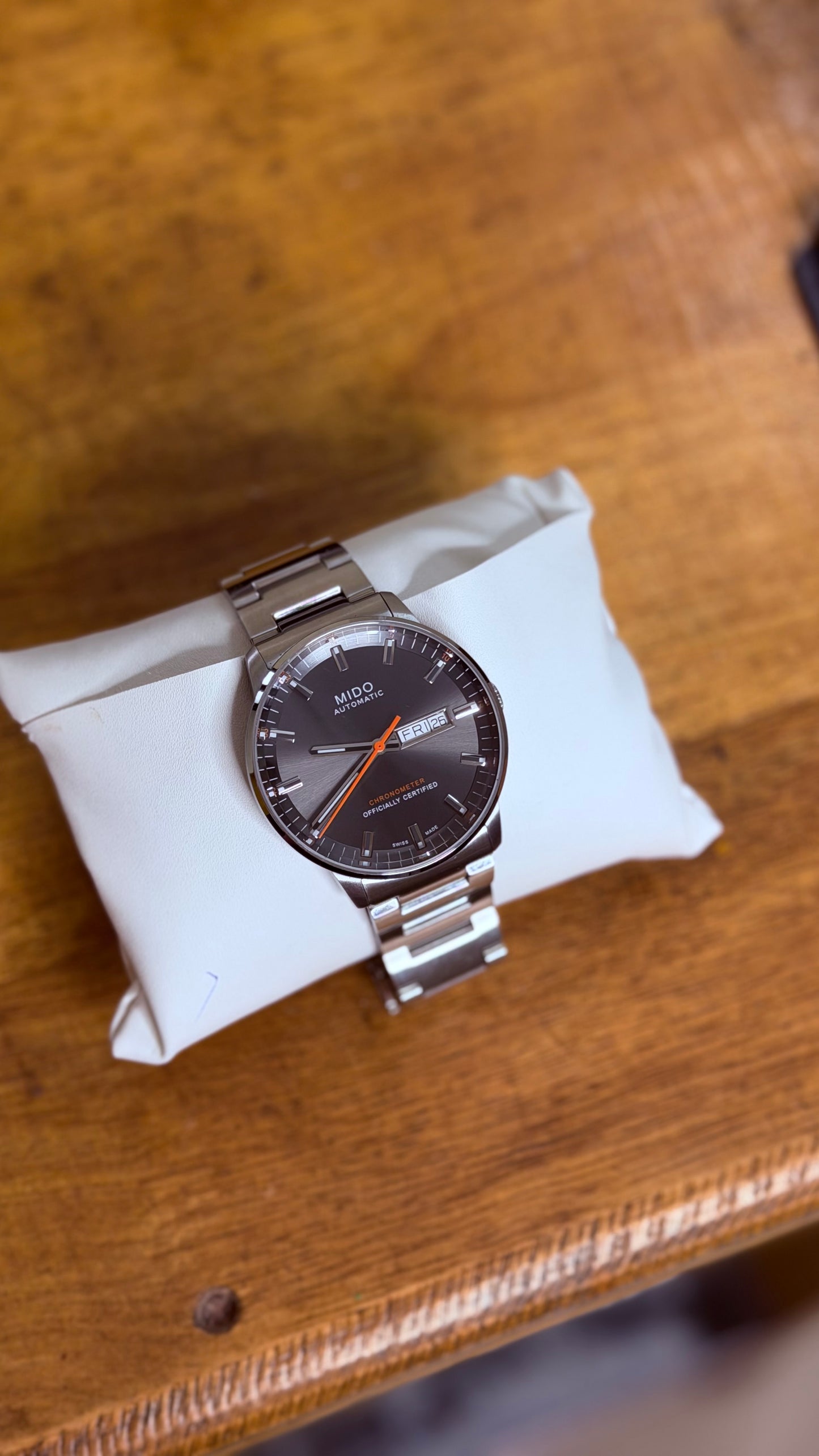 Pre Owned Mido Commander - Automatic