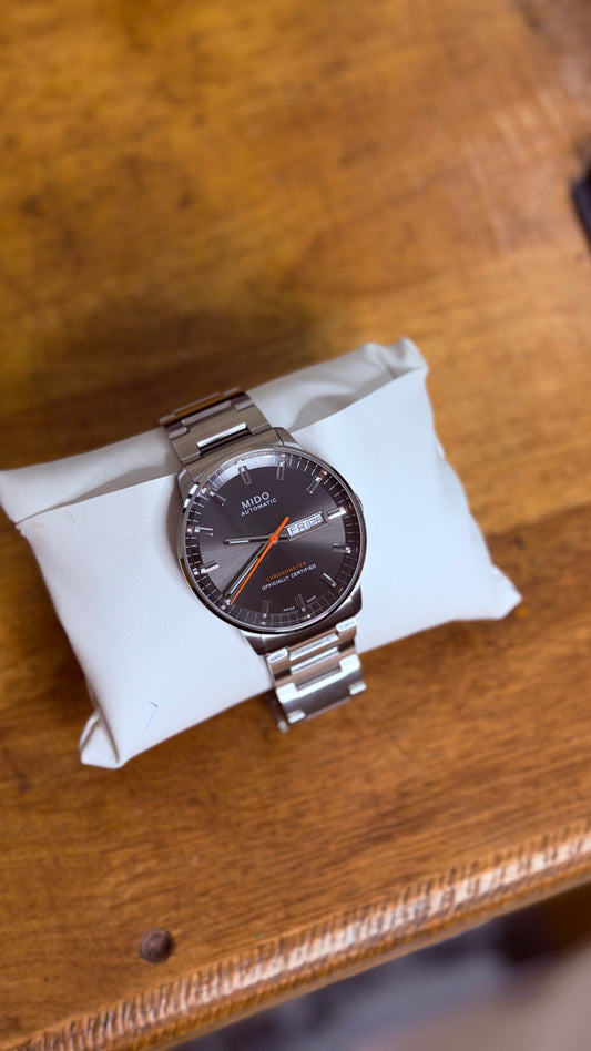 Pre Owned Mido Commander - Automatic