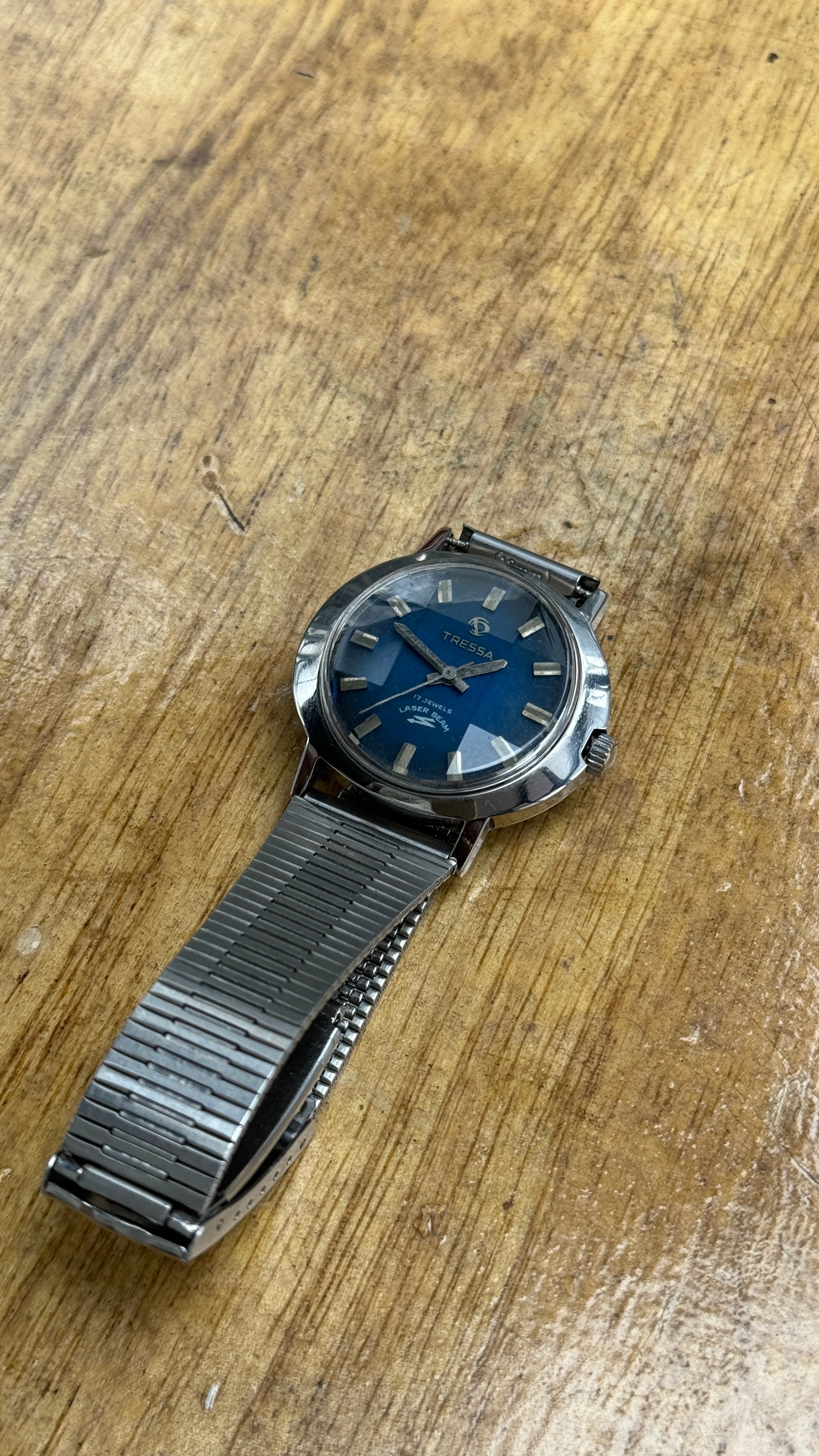 Vintage Watches Tressa Watch Price Pre Owned Vintage Tressa Laser