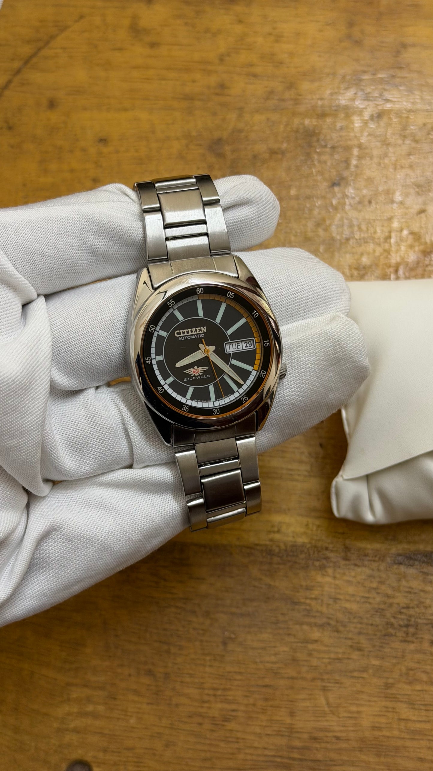 Pre Owned vintage Citizen Automatic (1980s)