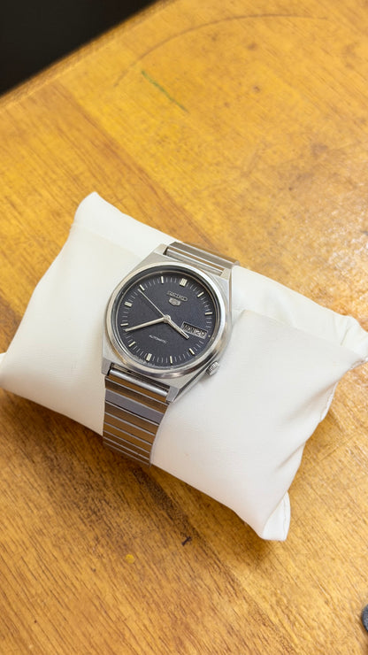 Pre Owned Vintage Seiko Watch