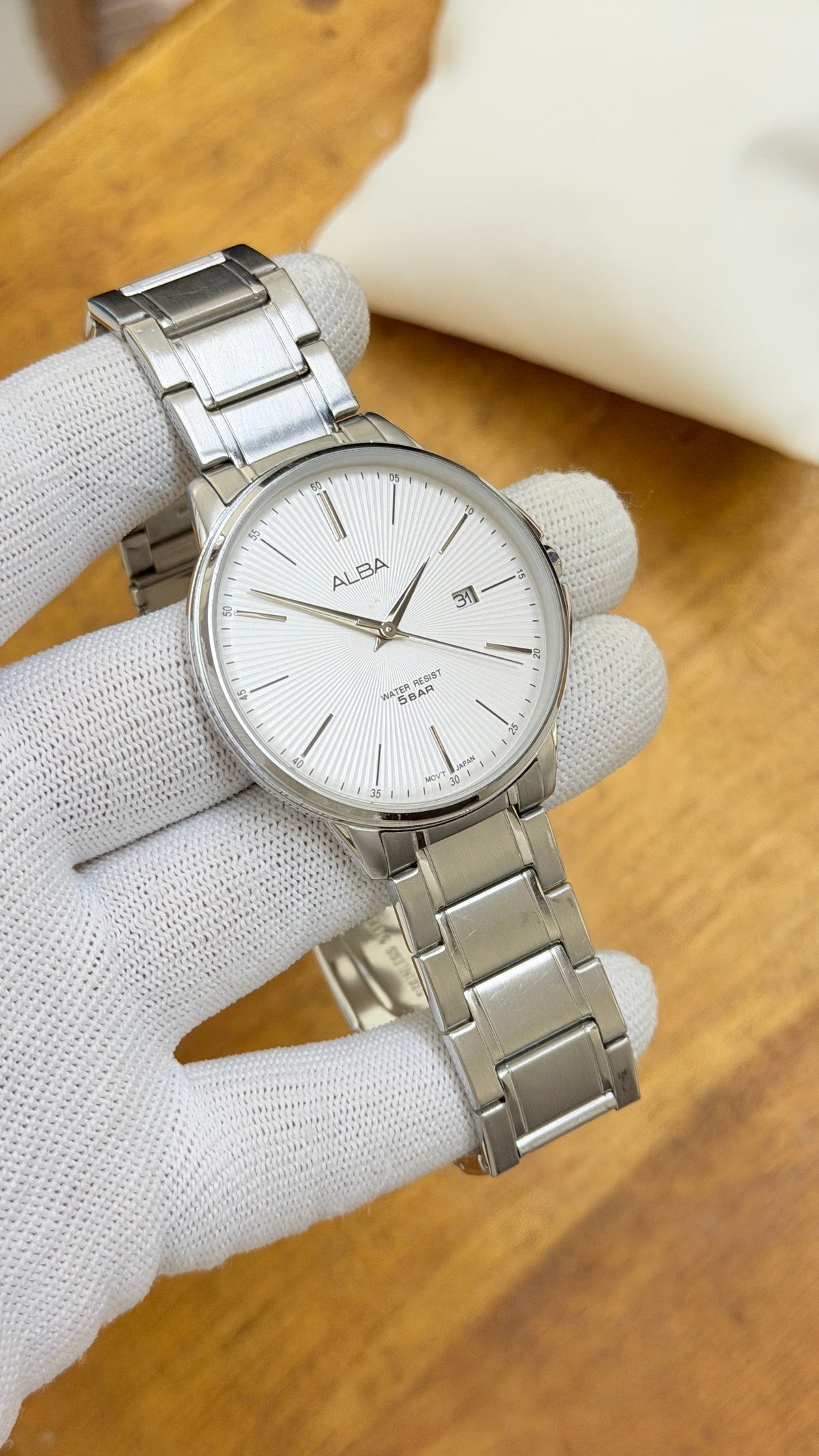 PreOwned Alba Quartz Watch
