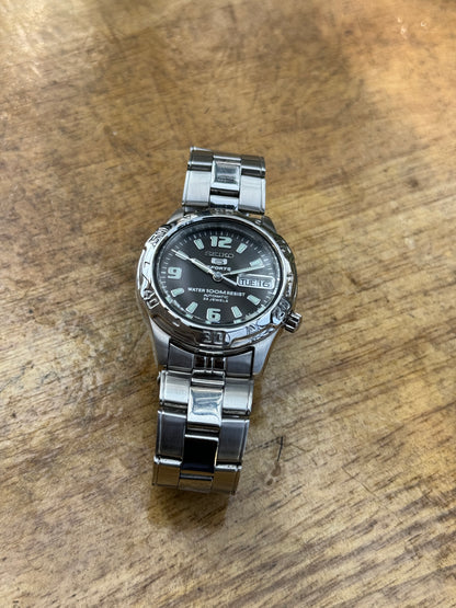 Pre Owned Seiko 5 Automatic