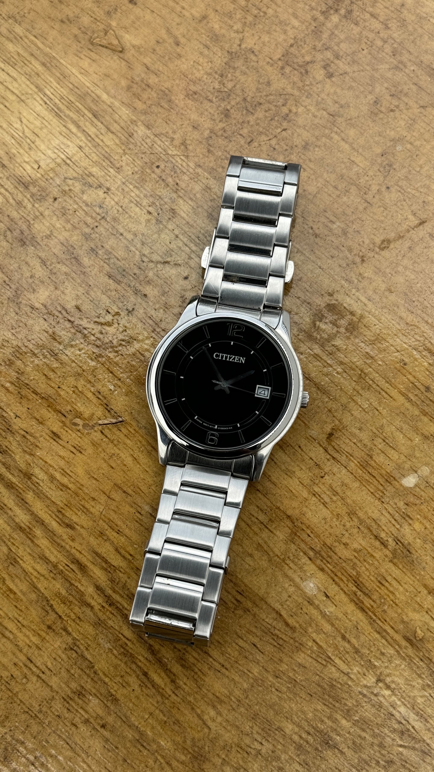 Vintage Citizen Quartz - Black Dial - Watch