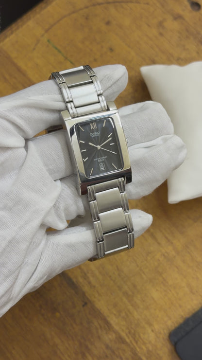 Pre Owned Casio Quartz Watch